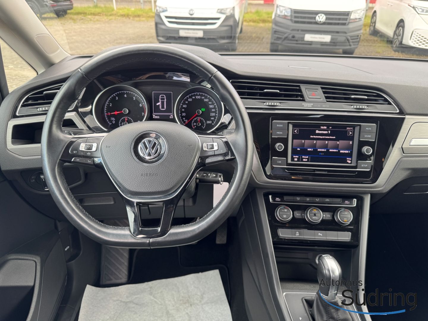 Touran 1,5 TSI Comfortline DSG AHK ACC PDCv+h