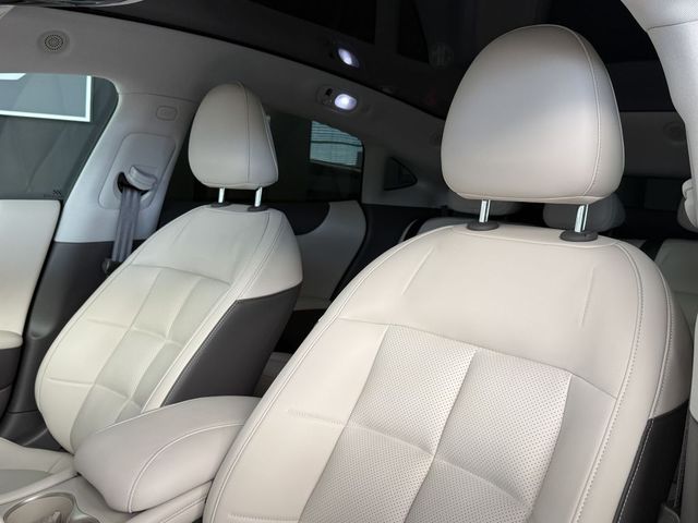 MG IM5 100kWh Premium