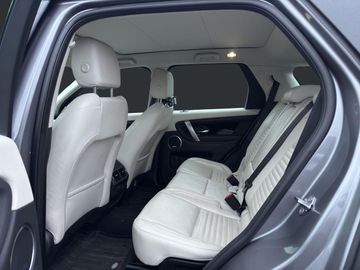 Land-Rover Discovery Sport - 11