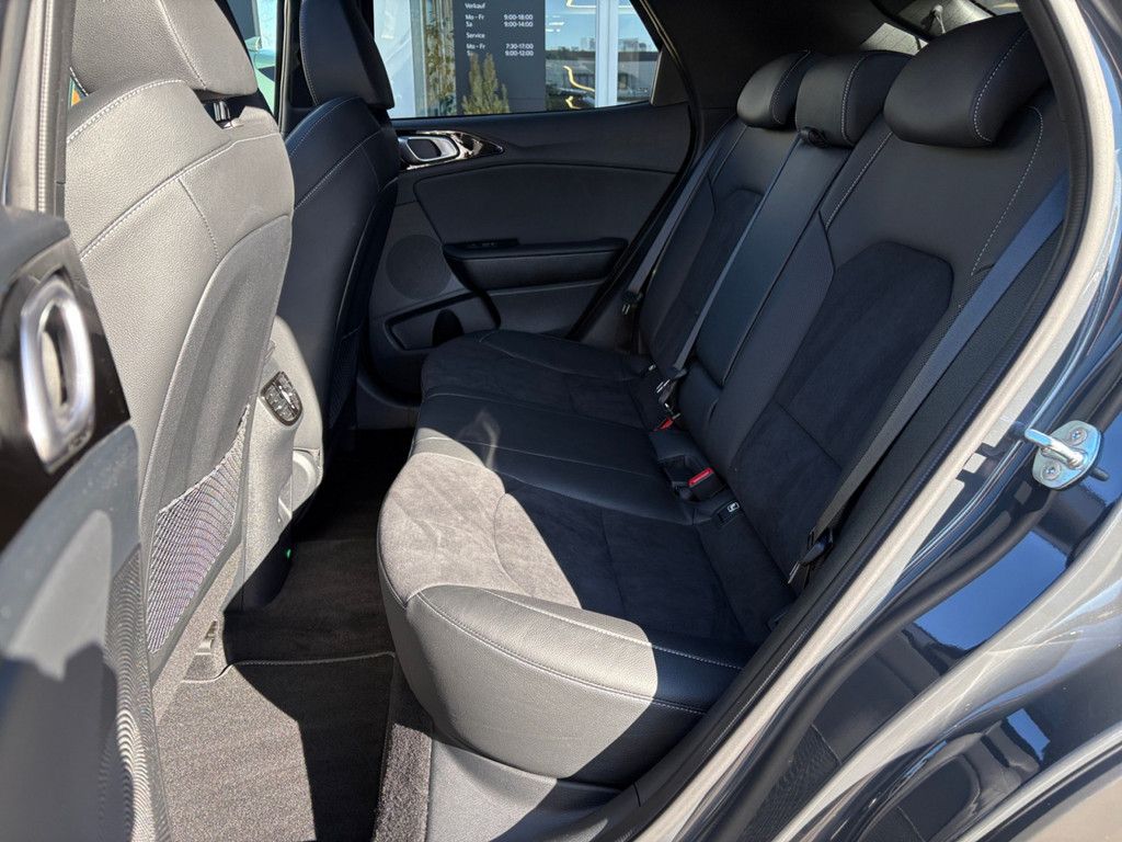 Fahrzeugabbildung Kia XCEED 1.5T 140 DCT7 GT LINE Fahrschule LEDER GLA