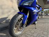 Yamaha YZF-R1 - YAMAHA 2003 R1