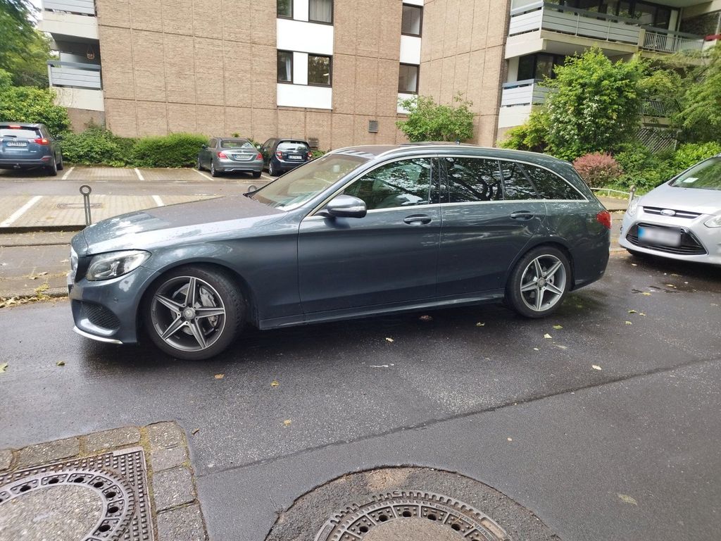 Image of Mercedes-Benz C 220