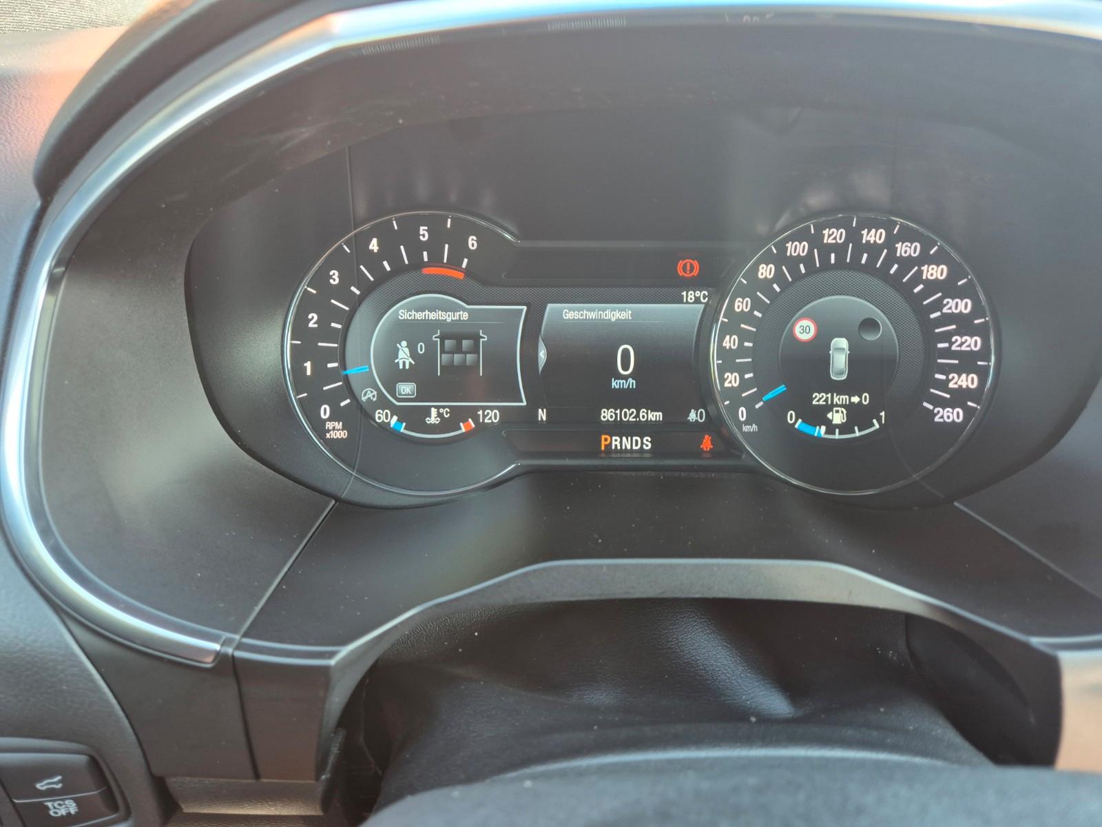 Ford Edge 2,0 l EcoBlue Bi-Turbo 4x4 ST-LINE Auto...