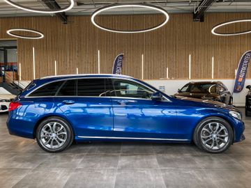 Mercedes-Benz C 300 T BlueTec Hybrid  h *LED*AHK*PANO*360°*