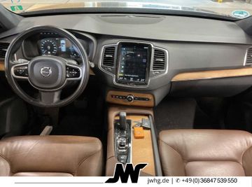 Volvo XC90 - 2