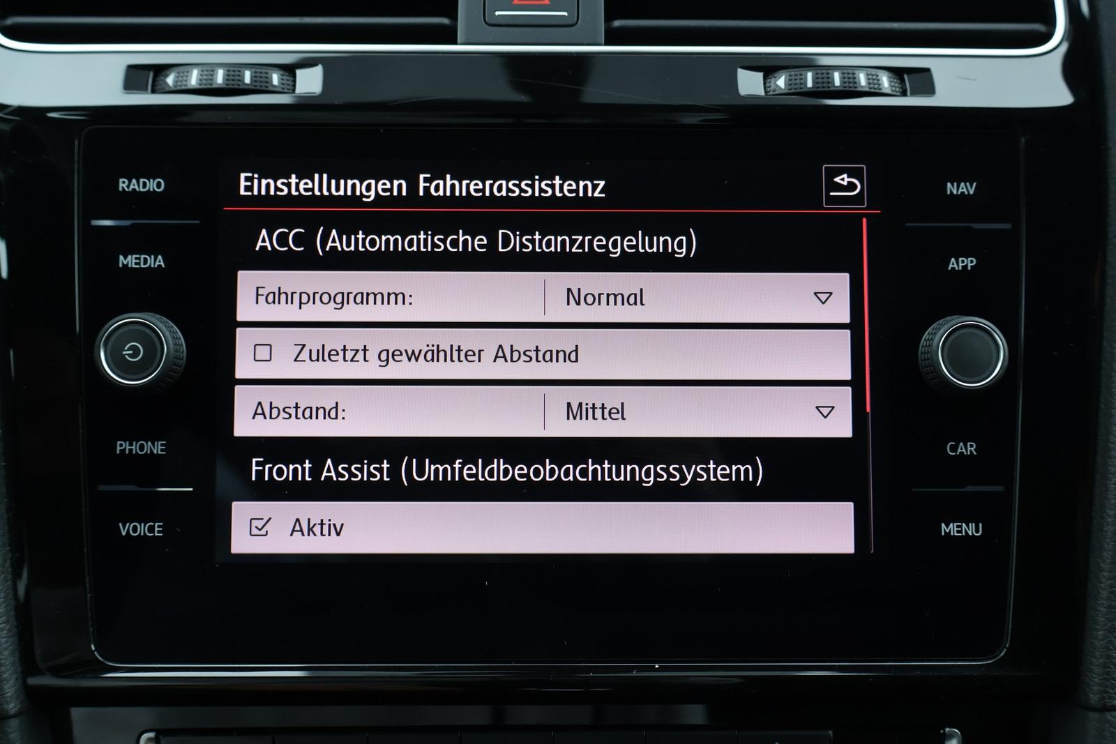 Volkswagen Golf VII 2.0 TSI DSG GTI PERF. LED NAVI VC