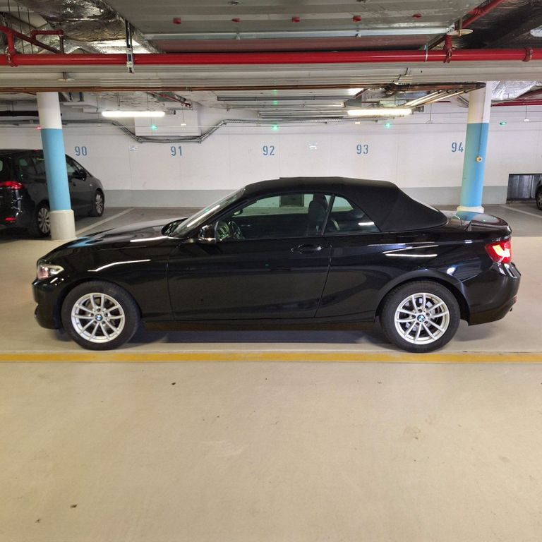 Image of BMW 218
