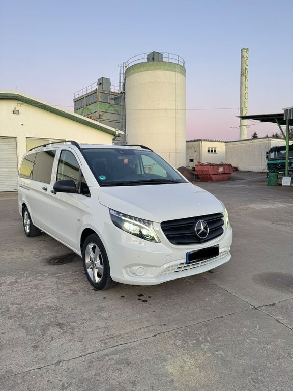 Image of Mercedes-Benz Vito