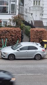 Mitsubishi Lancer 1.8 MIVEC Instyle CVT Instyle - Mitsubishi Lancer: 1.8