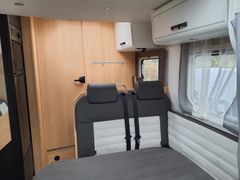 Sunlight T 68, Einzelbetten und Hubbett,Sat automatisch