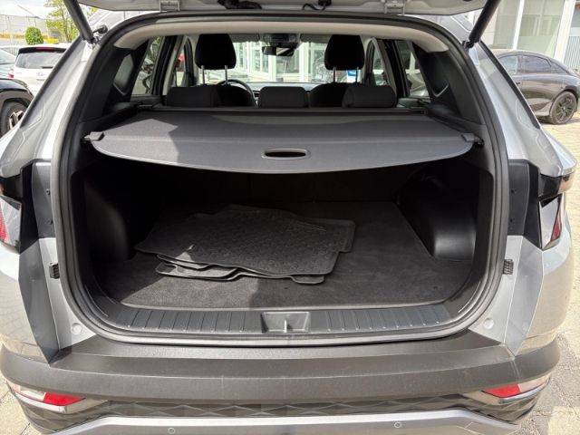 Fahrzeugabbildung Hyundai Tucson Trend Hybrid 2WD +NAVI+KLIMA+RFK+PDC+UVM+