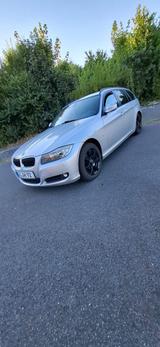 BMW 320d Touring  135 kW / 184 PS  TÜV n... - BMW 135 mit Diesel-Antrieb