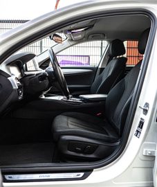 Fahrzeugabbildung BMW 520d Touring 1.HAND|H/K|LED|AHK|ACC|SHZ|LHZ|KAM.
