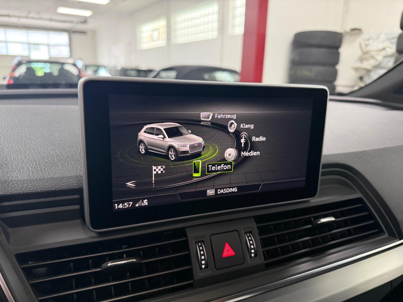 Audi Q5 45 TFSI quattro sport*S-LINE*PANO*STHZG*AHK*