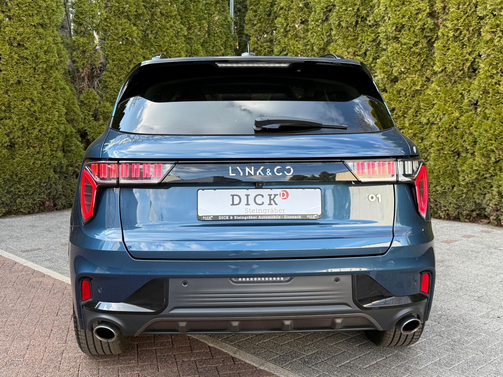 Fahrzeugabbildung Lynk&Co 01 1.5 T Aut PHEV PANO+LED+NAVI+ACC+MEMO+SHZ+360