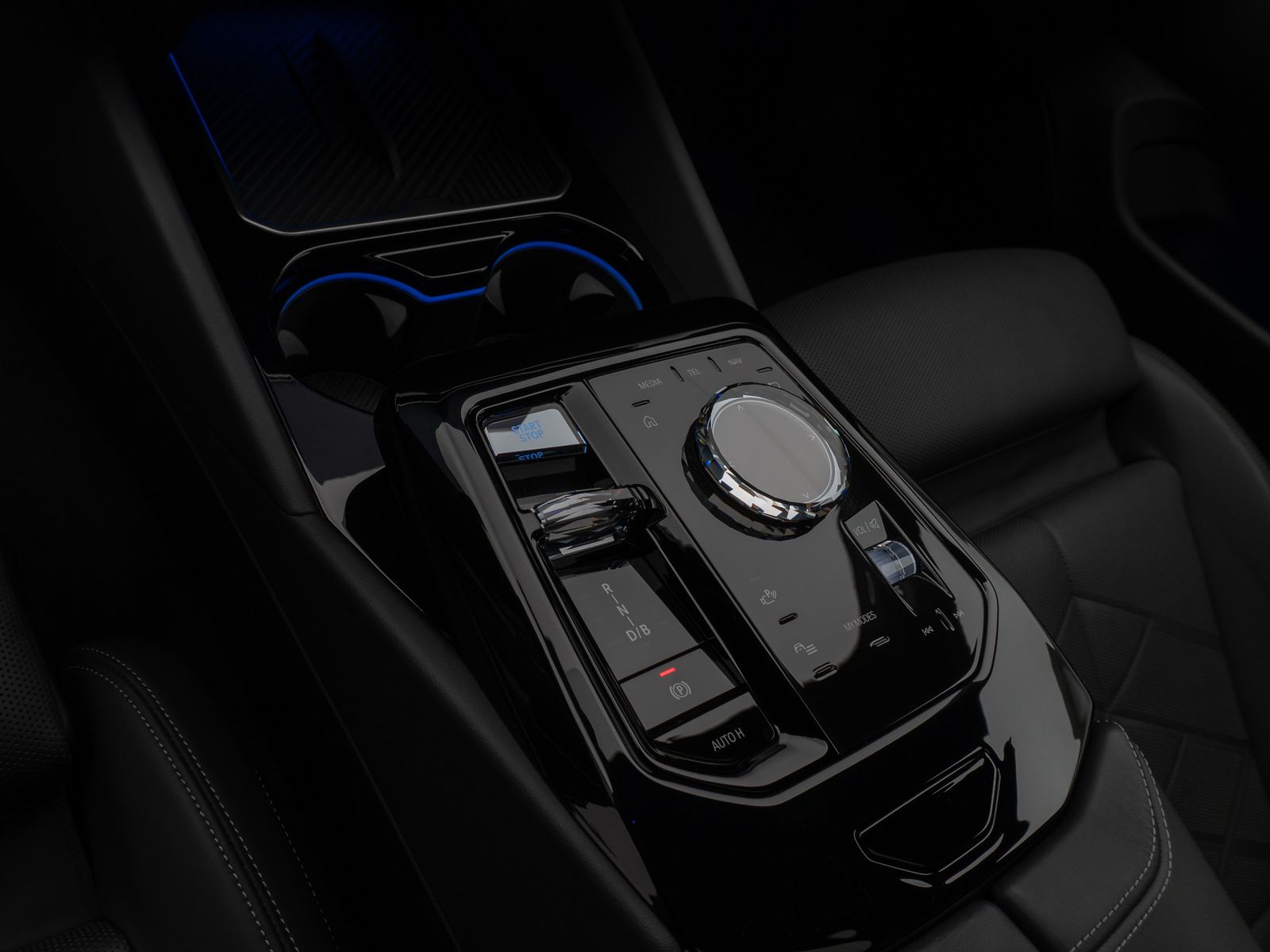 Fahrzeugabbildung BMW i5 eD40 M Sport Pro Panorama 360°HUD DAB H/K ACC