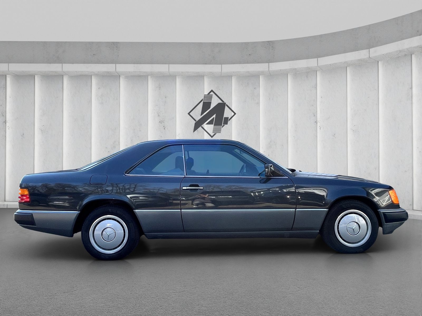 Fahrzeugabbildung Mercedes-Benz E 230 CE*W124C*1 Hand*128tkm* Guter Zustand*