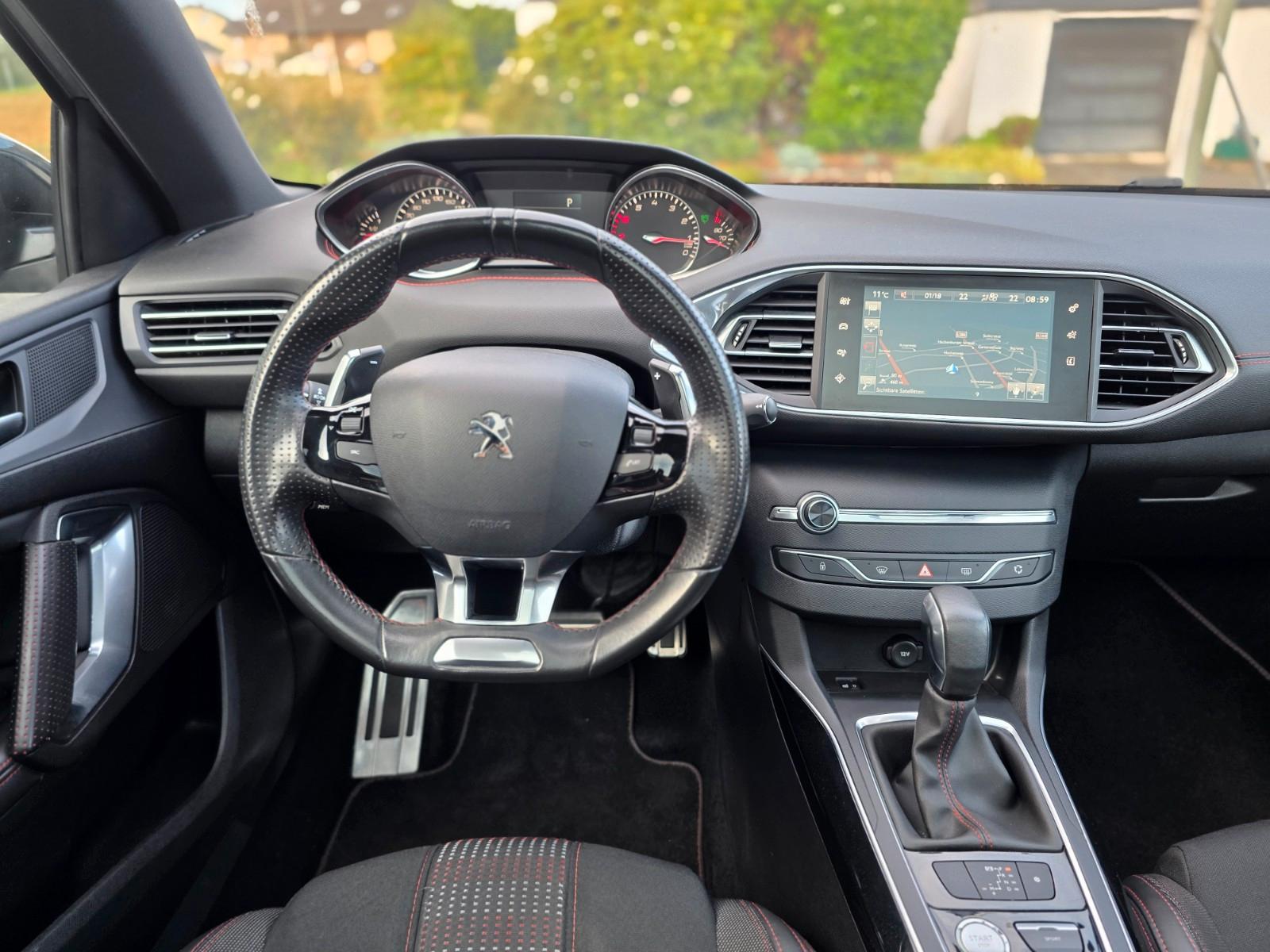 Peugeot 308 GT-Line Allure Automatik Pano Massagesitze