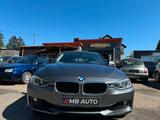 BMW 328i xDrive Touring EURO6 - graue BMW 328