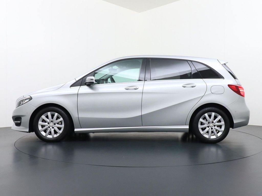 Mercedes-Benz B 180 Ambition Facelift 1e besitzer Händlerwartu
