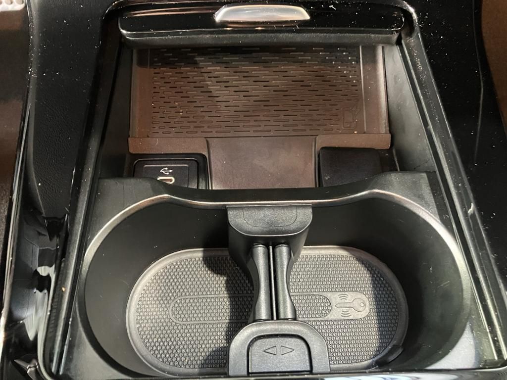 Fahrzeugabbildung Mercedes-Benz A 200 d AMG Line*Kamera*KEYLESS-GO*LED