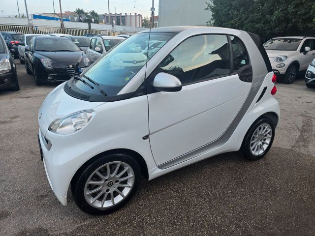 Smart ForTwo 1000 52 kW MHD coupé passion