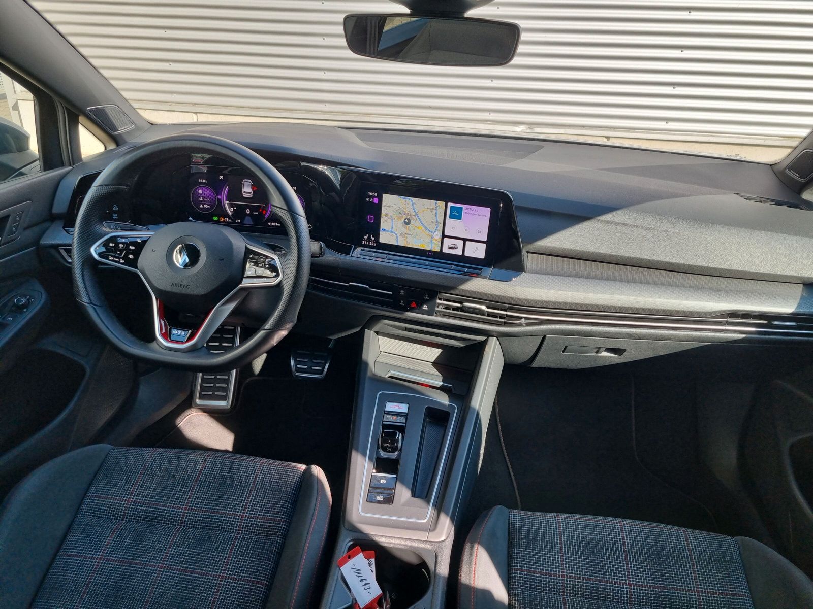 Volkswagen Golf VIII GTI DSG MATRIX HARMAN  DCC KAMERA foto 17