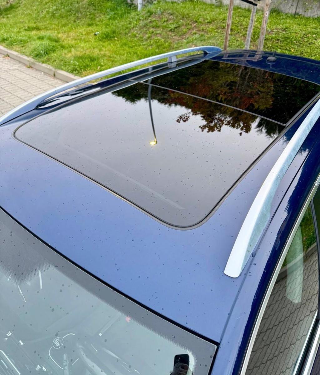 Volkswagen Golf 2011 — photo 8