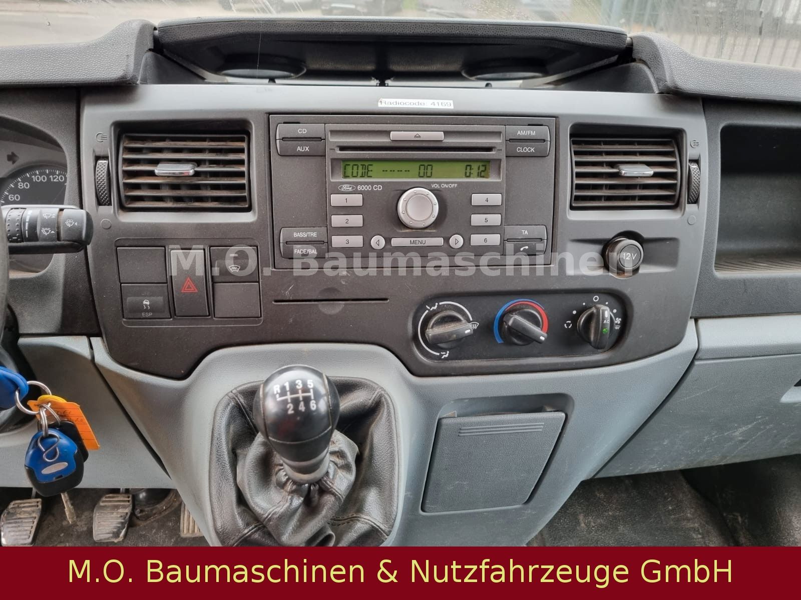 Fahrzeugabbildung Ford Transit Pritsche FT 350 EL /  DOKA / AC /