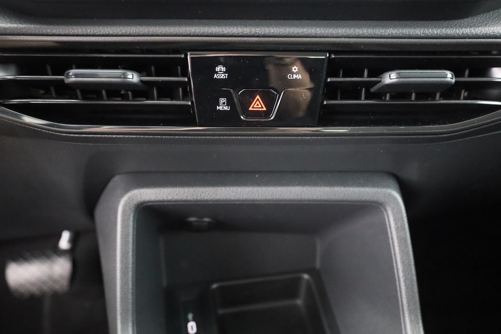 Volkswagen Caddy 1.5 TSI DSG LED ACC Kamera AHK