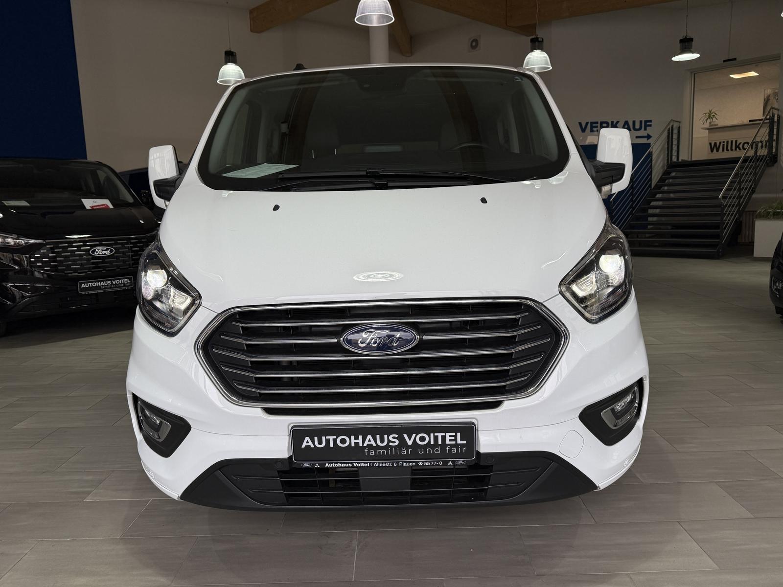 Ford Tourneo Custom Titanium X L1 RFK / Bi-Xenon