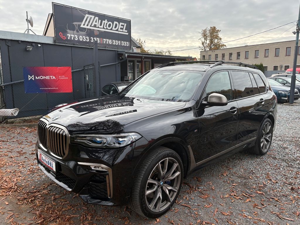 BMW X7 M50