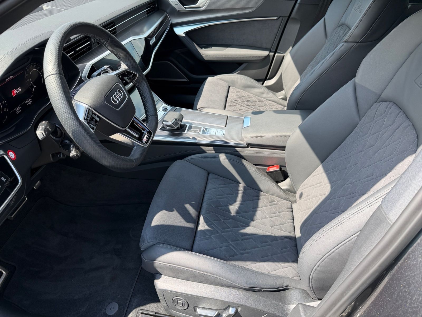 Audi RS6 - Bild 12