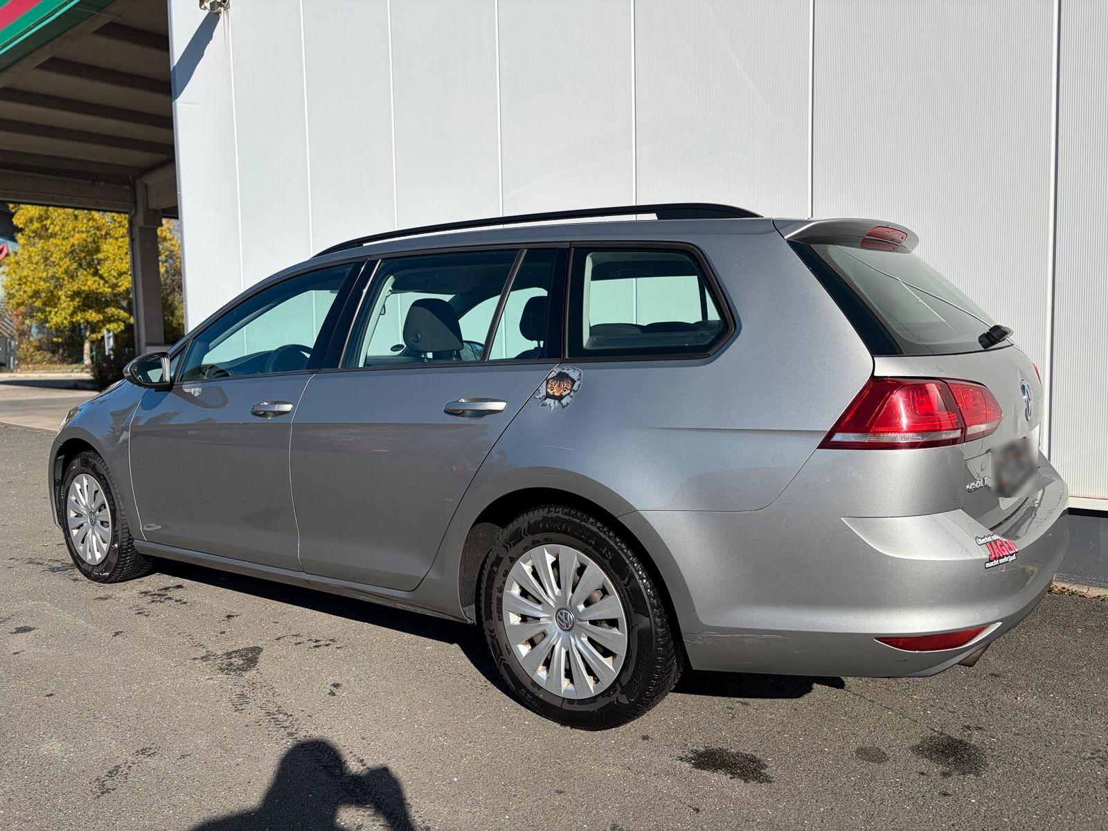 Volkswagen Golf 2014 — engine 105 HP (77kW)