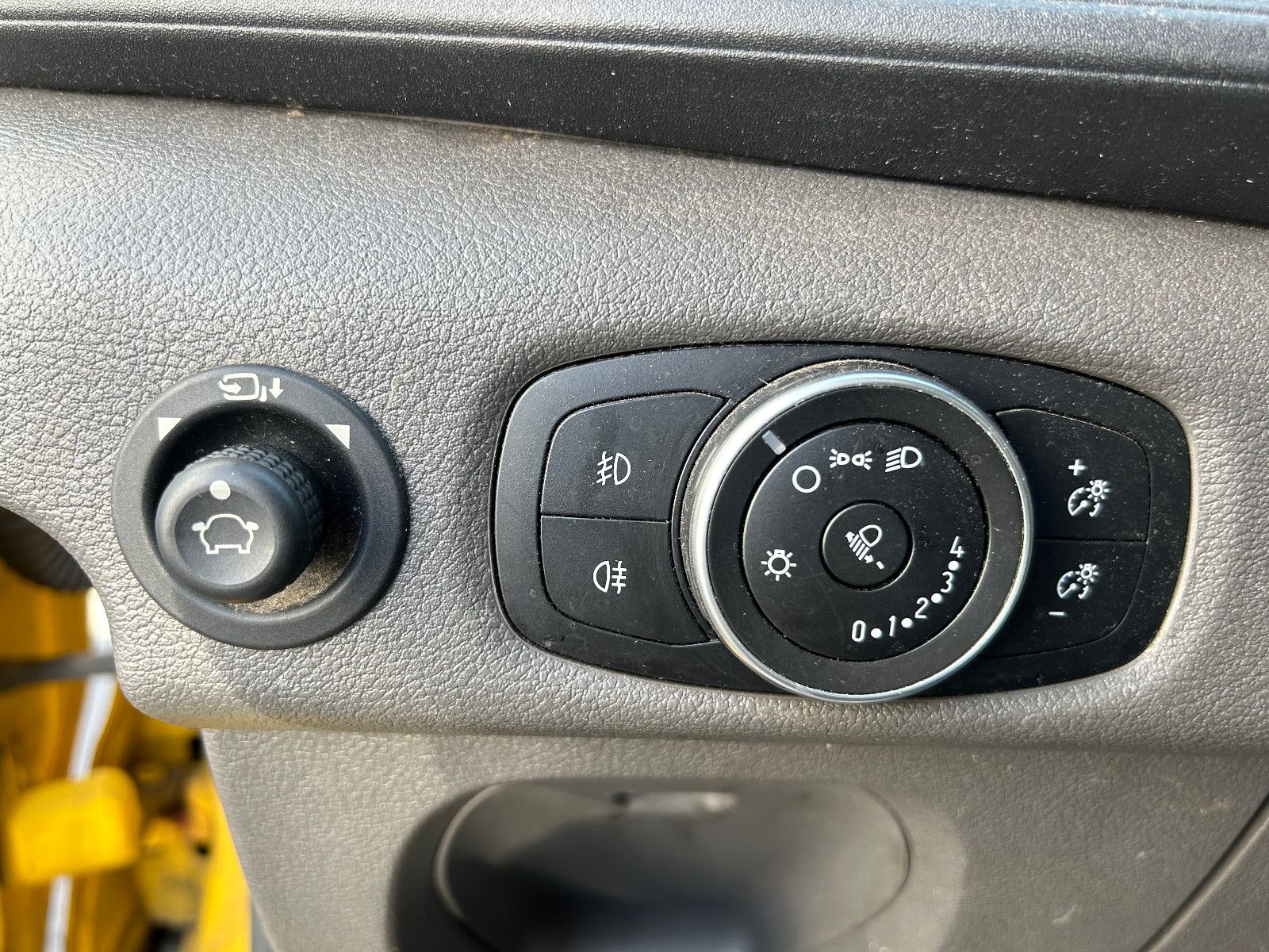 Fahrzeugabbildung Ford Transit Kasten 290 L2 Trend/1-SITZ/MOTORSCHADEN/