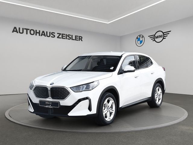 BMW iX2 eDrive20 18"LM SHZ RFK Driv. Ass. (Fahrzeug B004335391623)