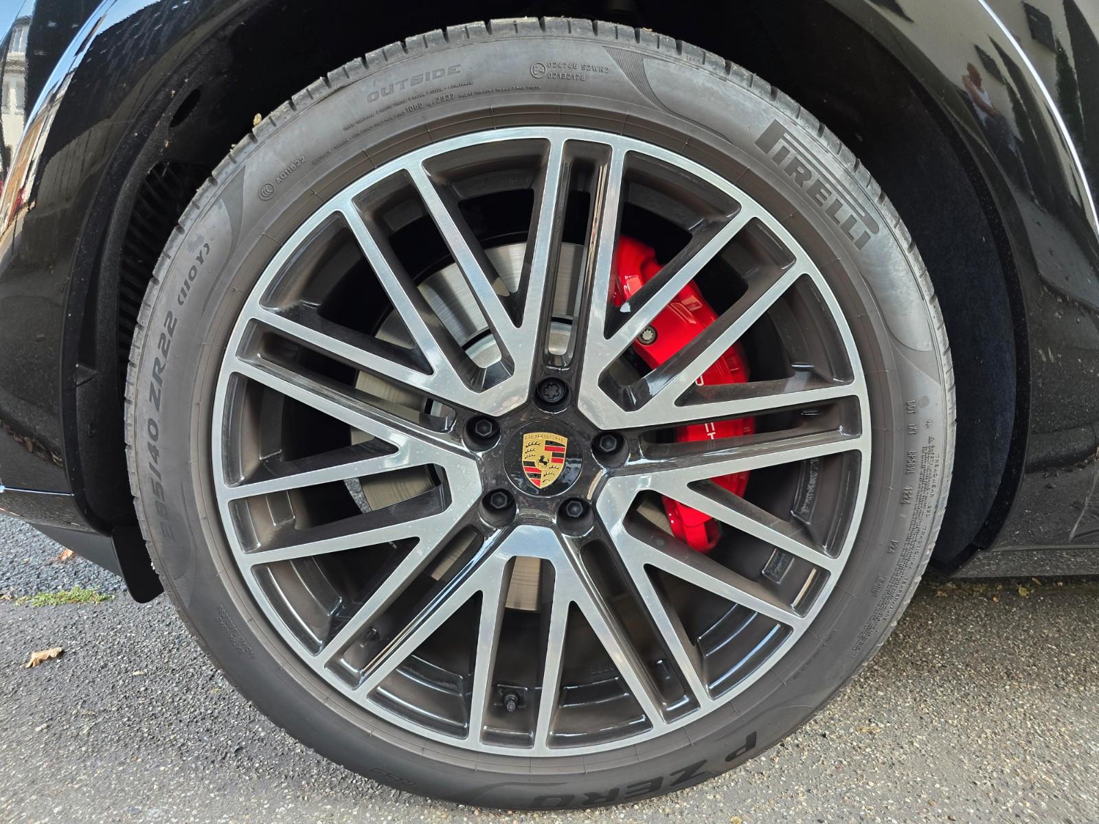 Porsche Cayenne S 349 KW*SPORT*PDACH*HUD*BOSE*RFK*LEDER*