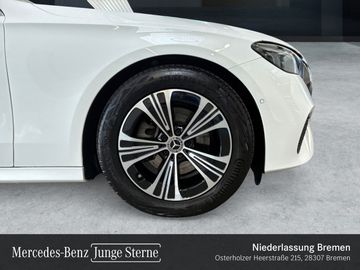 Mercedes E 200 - 6