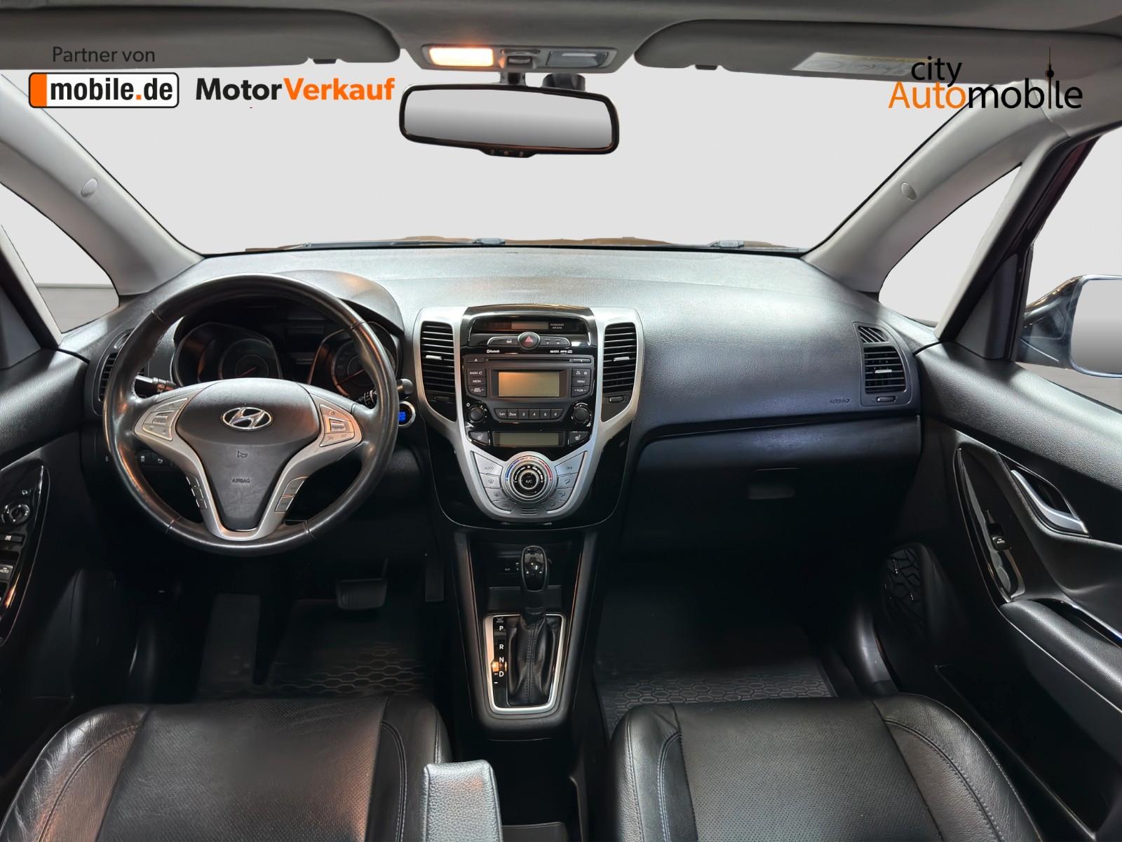 Hyundai ix20 Style/Pano-Dach/Tempomat/Leder/SHZ/PDC