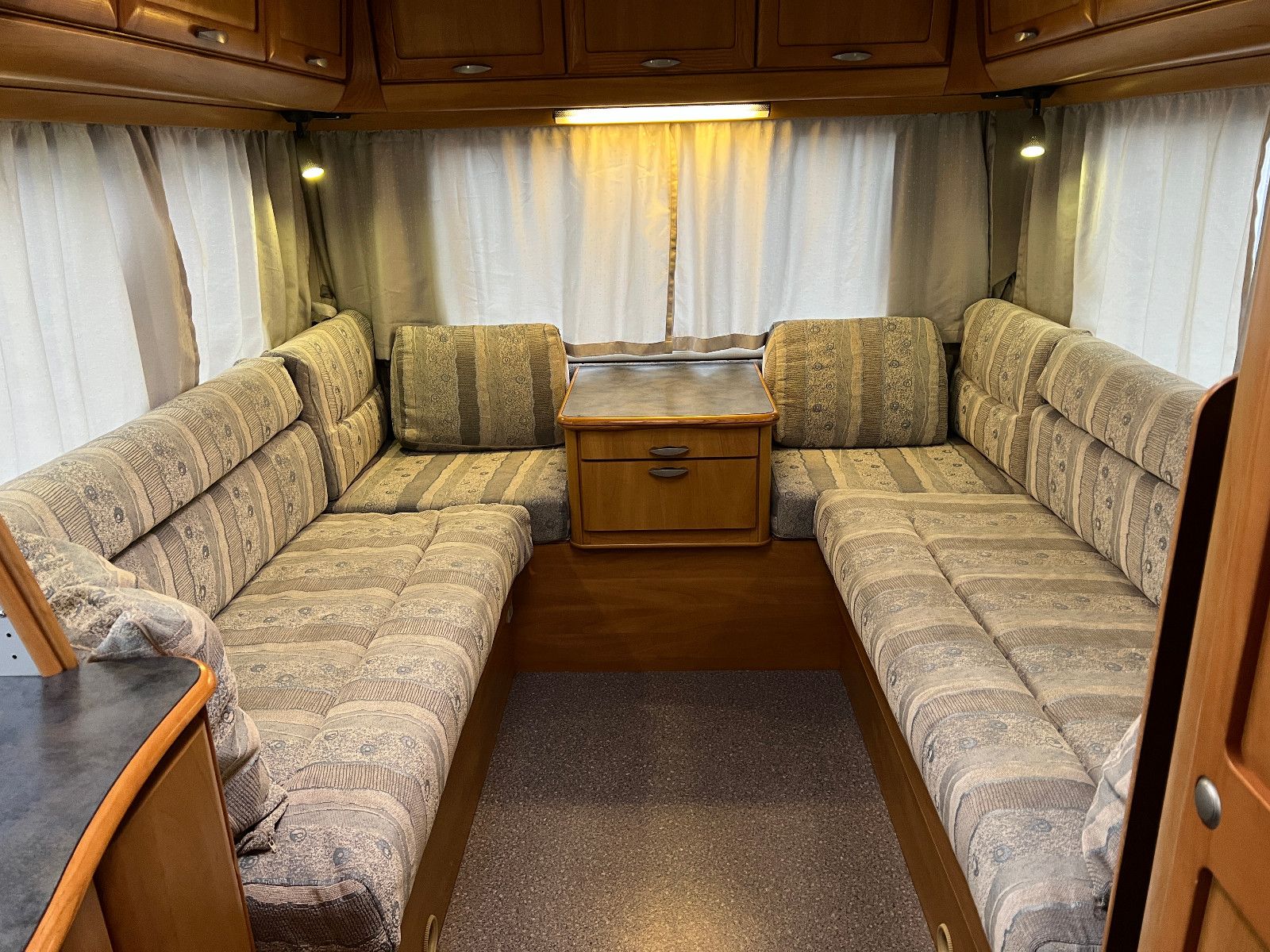 Fahrzeugabbildung HYMER / ERIBA / HYMERCAR B634 FIAT ALKO DPF LOUNGE DACHKLIMA SOLAR AUTSAT