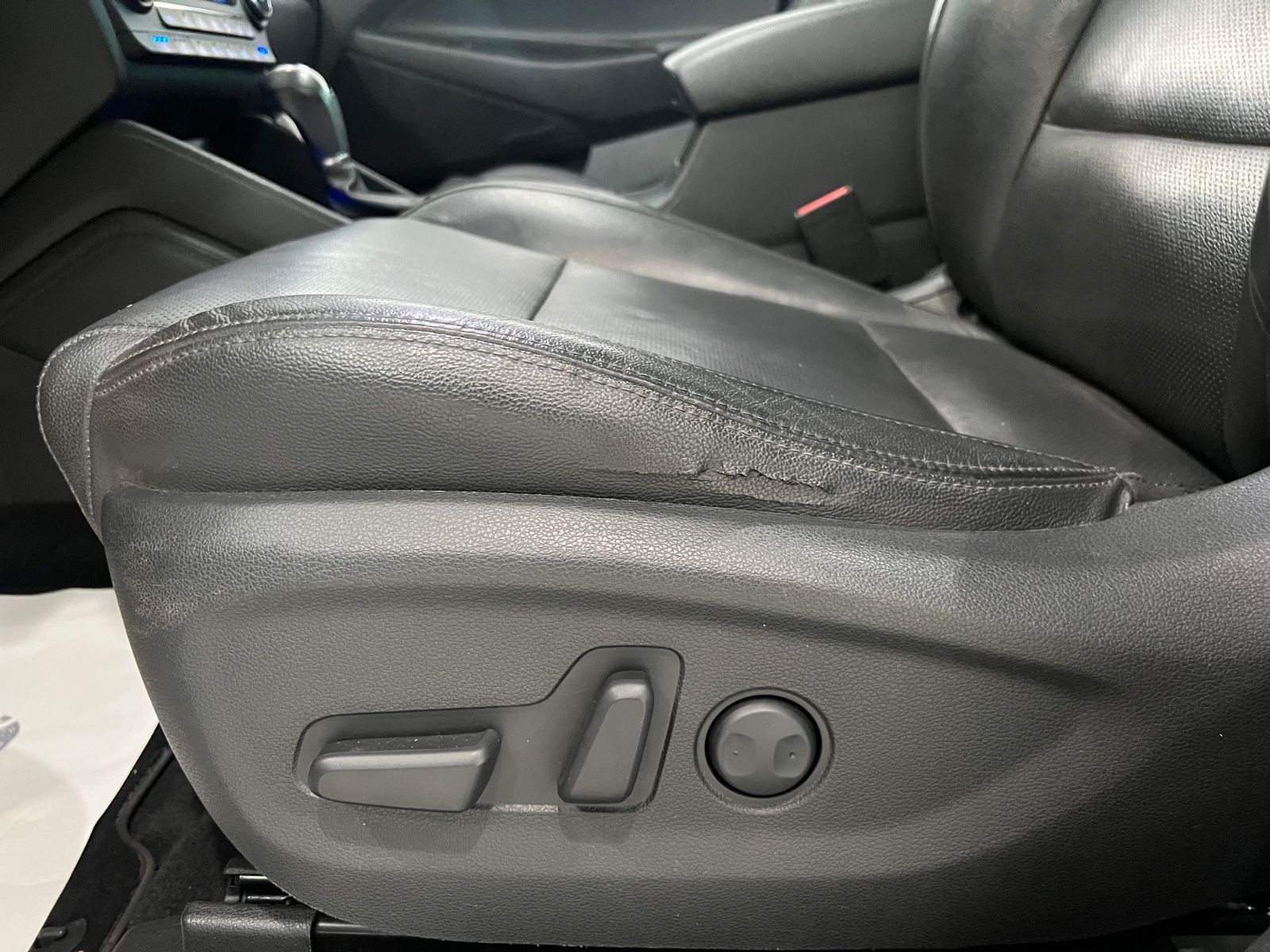 Fahrzeugabbildung Hyundai Tucson Premium 4WD *SITZBELÜFTUNG*4xSITZHEIZUNG*