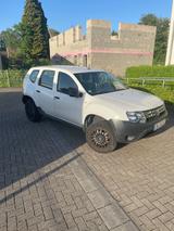 Dacia Duster 1.6 SCe 115 4x2 Essentiel Essentiel - Dacia Gebrauchtwagen in Oberhausen