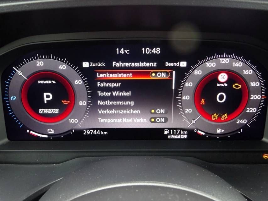 Fahrzeugabbildung Nissan Qashqai 1.5 VC-T  e-Power  Black Edition