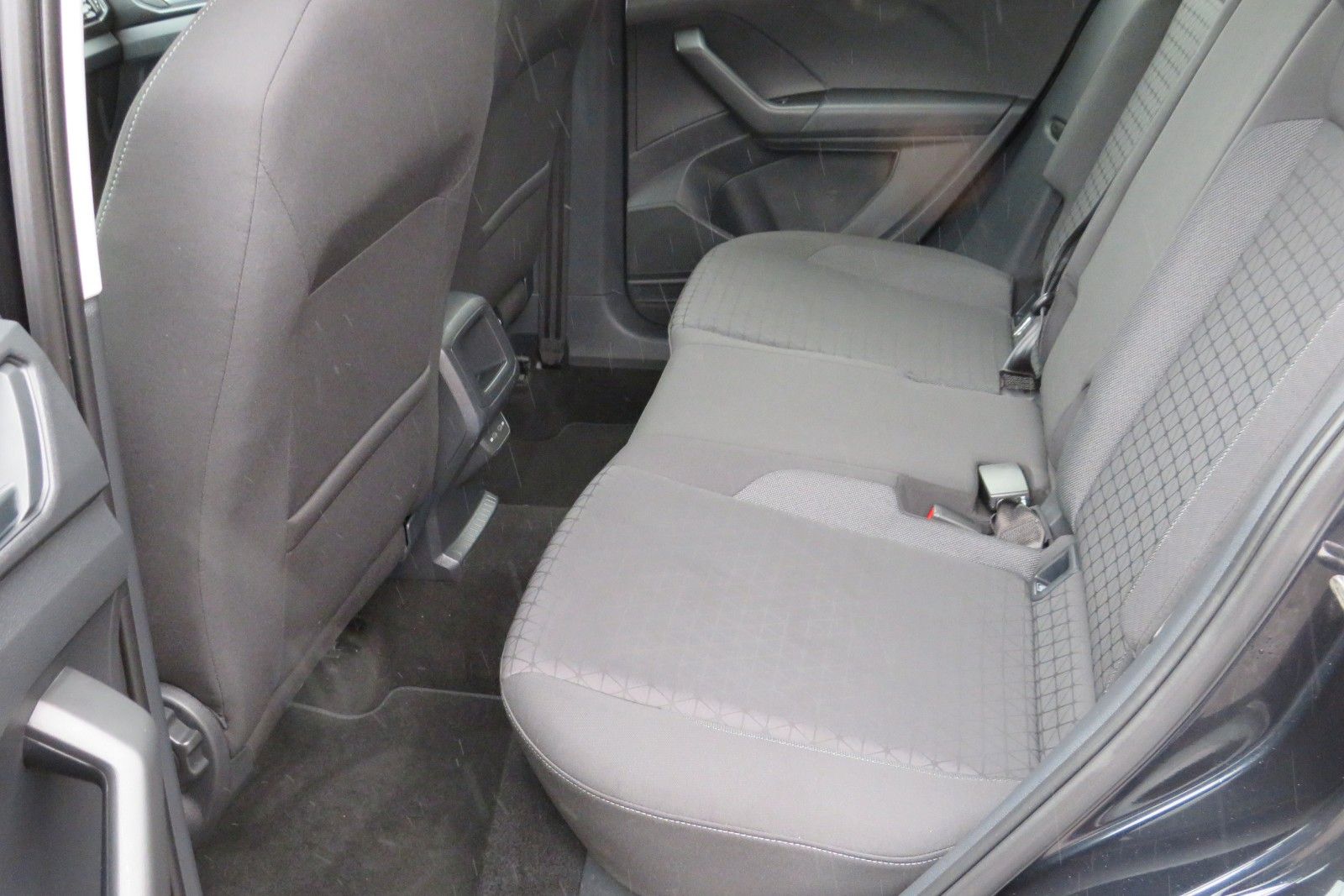 Fahrzeugabbildung Volkswagen T-CROSSLife LED SPORTP. SITZH. NAVI APP "AKTIONS
