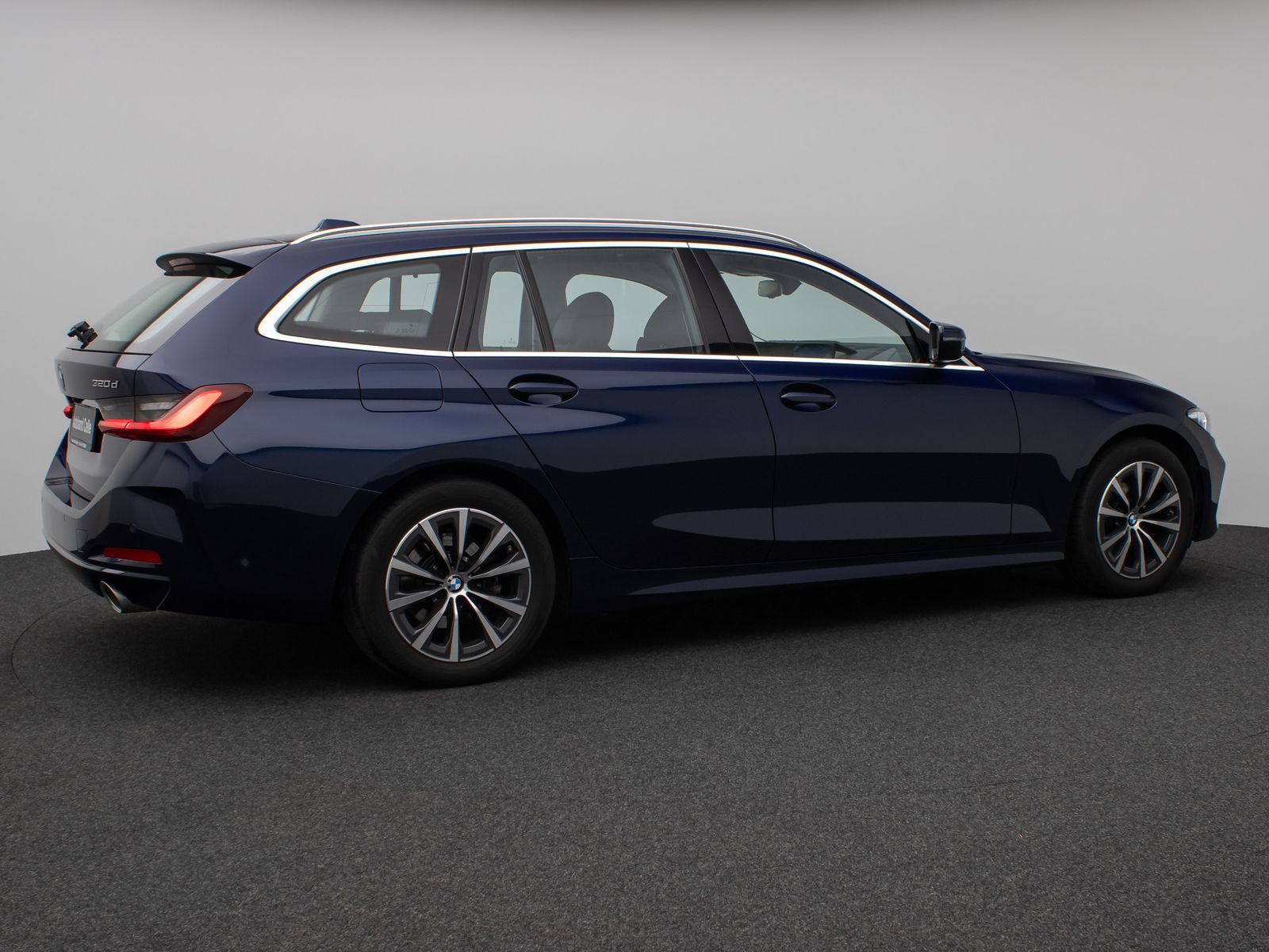 Fahrzeugabbildung BMW 320d xD Kamera HUD DAB Komfort Sport Individual