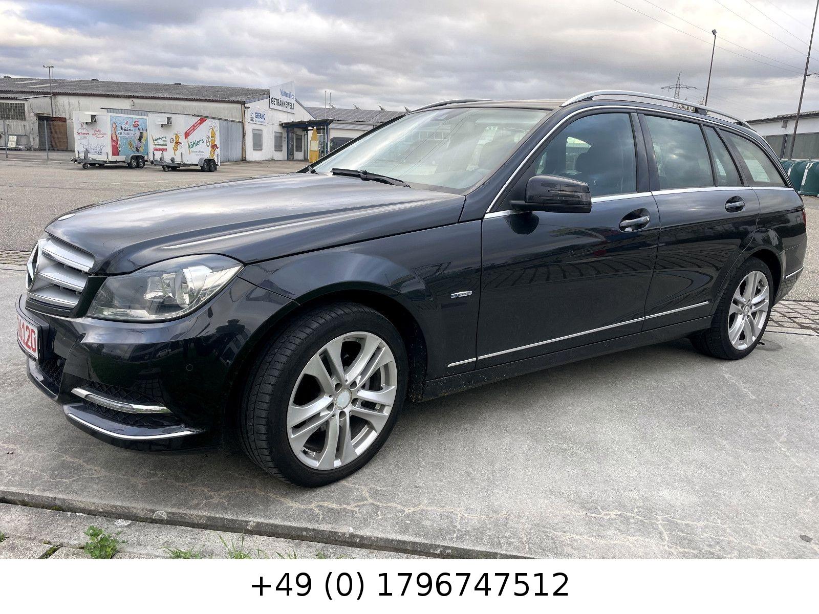 Mercedes-Benz C200 2011 — rear view
