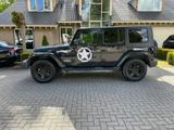 Jeep Wrangler Unlimited 2.8 CRD SAHARA - Jeep Wrangler Unfallwagen