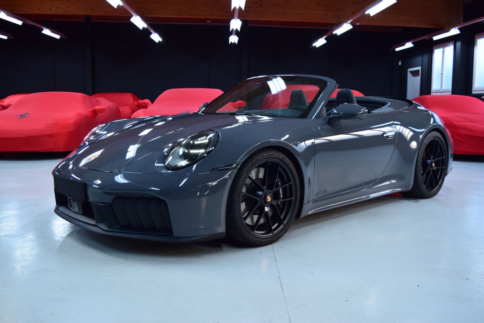 Porsche Carrera 4 GTS |Burmester |Sport Chrono|Lift|