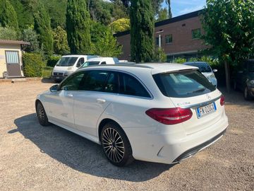 Mercedes C 220 - 4
