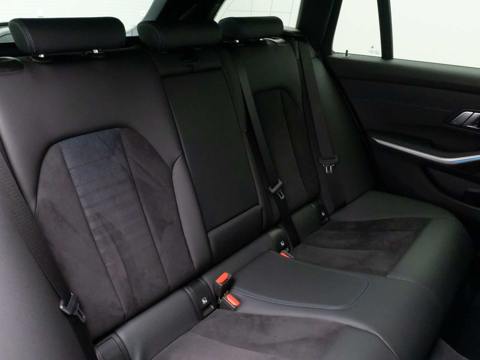 Fahrzeugabbildung BMW M340i xD Kamera HUD DAB HiFi Komfort Lenkradheiz